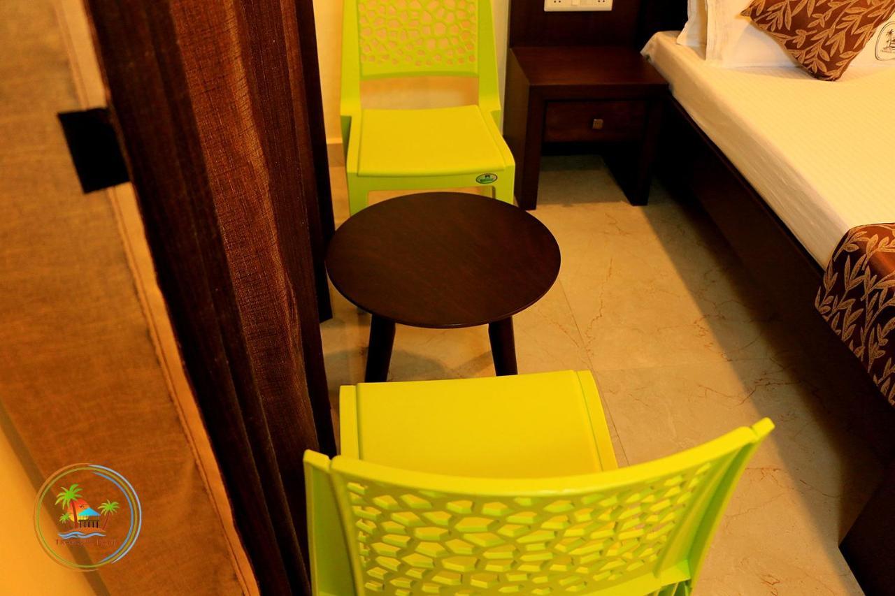 Tranquil Park Hotel Pondicherry Exterior photo