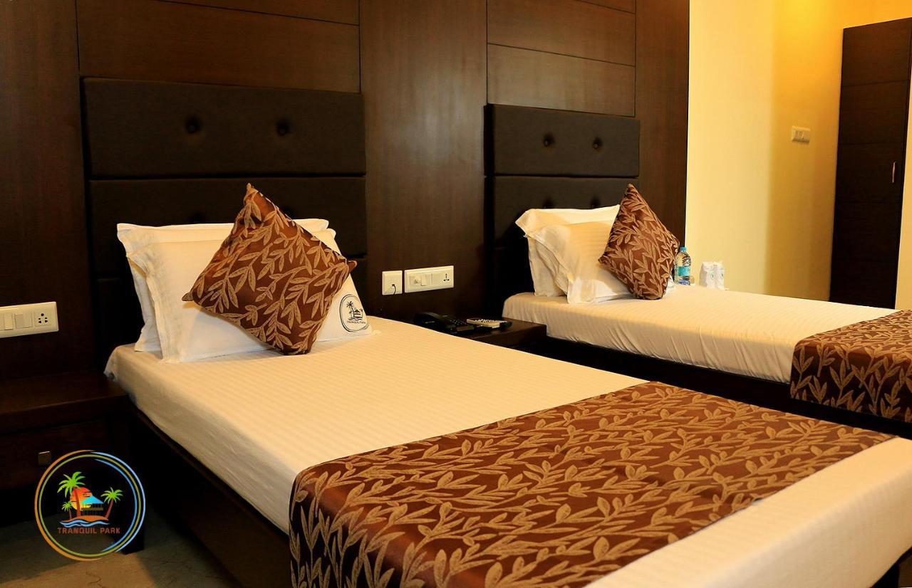 Tranquil Park Hotel Pondicherry Exterior photo