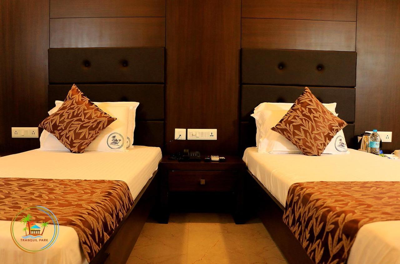 Tranquil Park Hotel Pondicherry Exterior photo