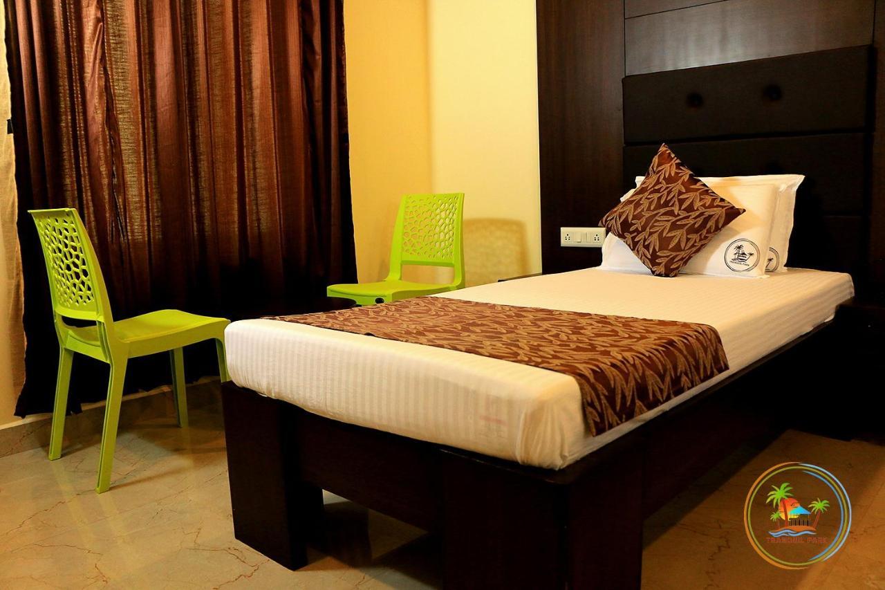 Tranquil Park Hotel Pondicherry Exterior photo