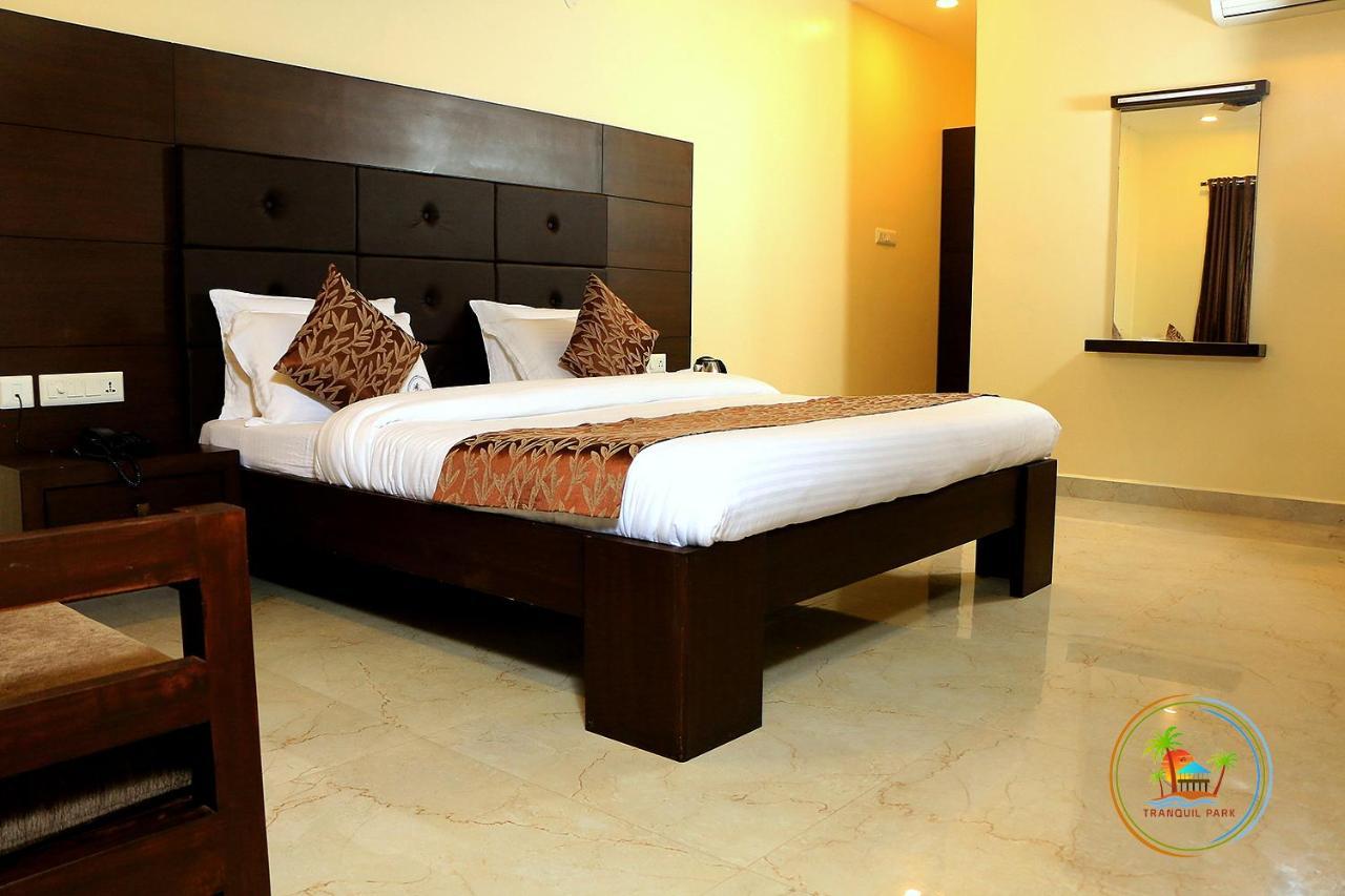 Tranquil Park Hotel Pondicherry Exterior photo